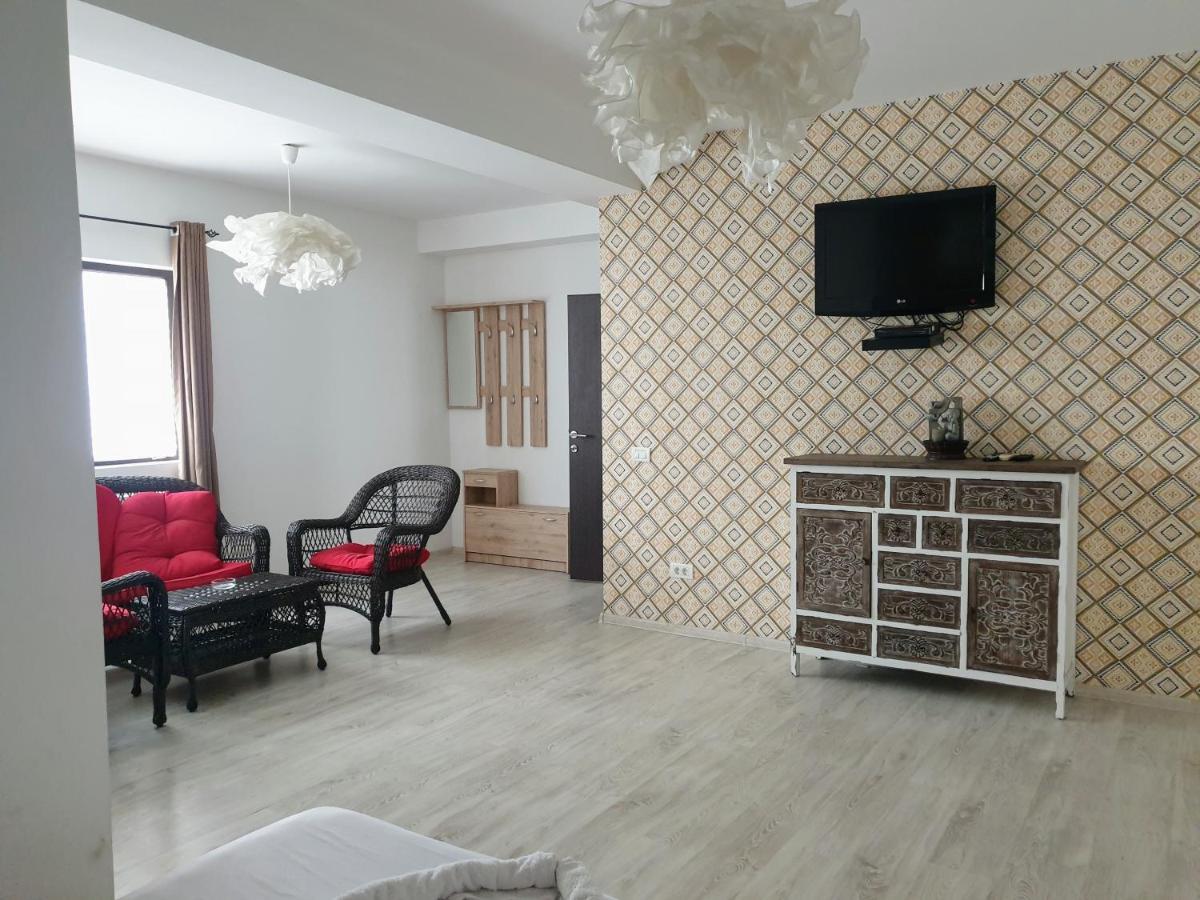 Hotel Queen Bucharest Exterior photo